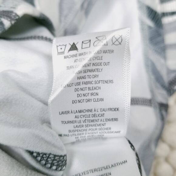 Lole Gray Print Quarter Zip Long Sleeve Shirt Sz Extra Small - Picture 9 of 12